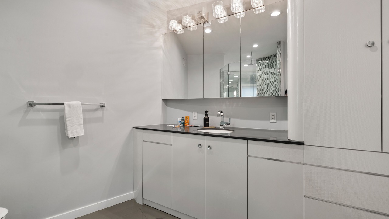 Photo of Bathroom in Piermont