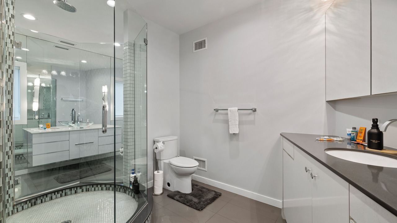 Photo of Bathroom in Piermont