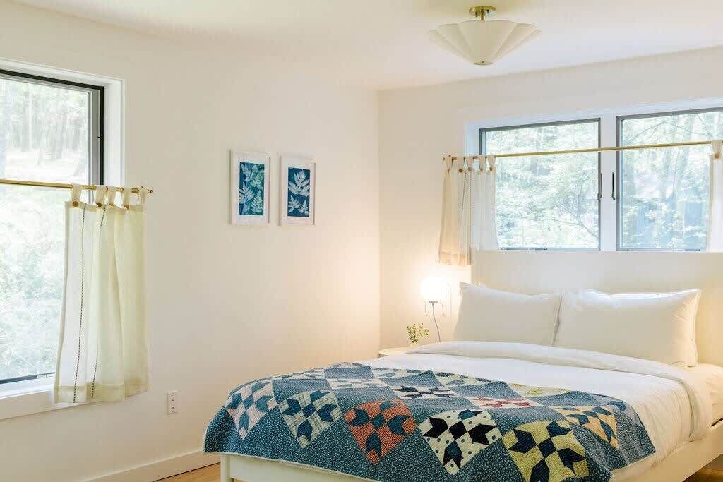 Photo of Bedroom in Copake Lake