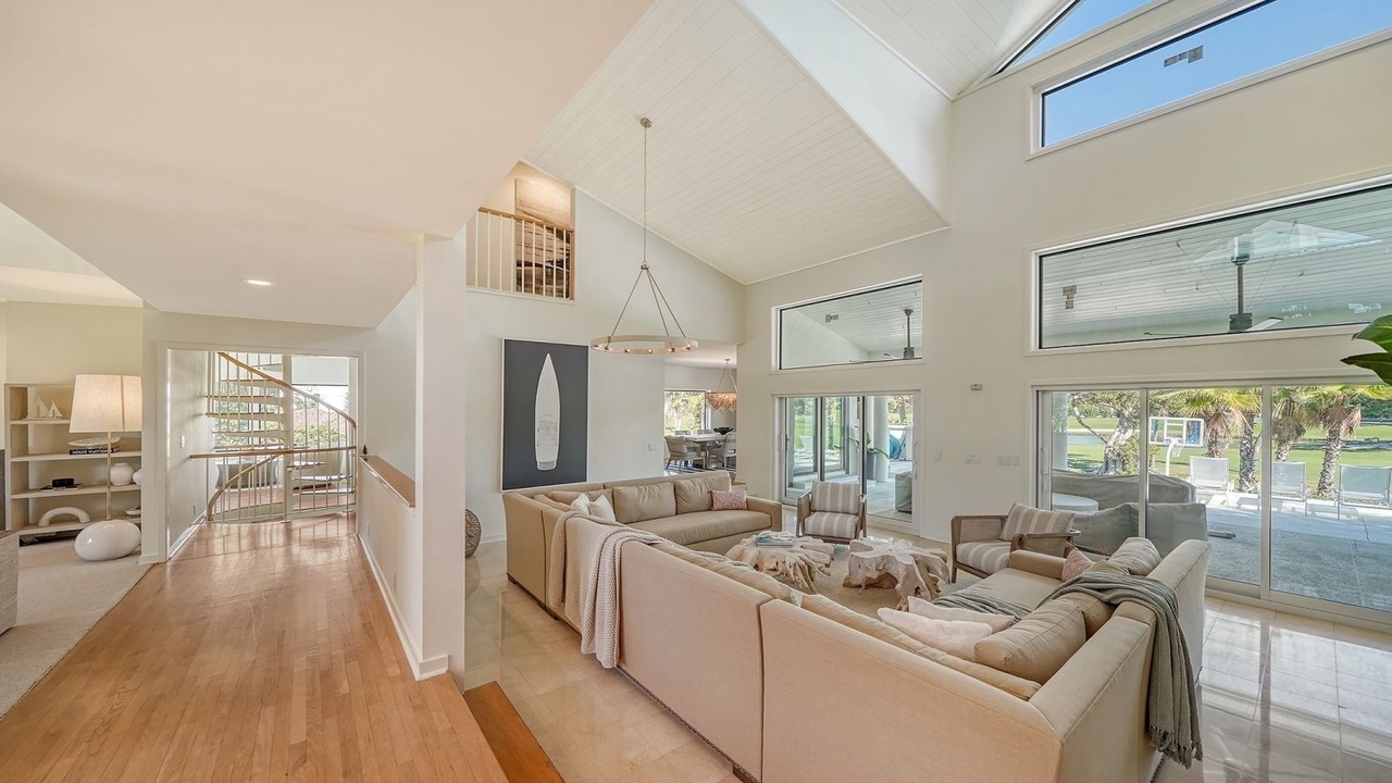 Photo of Livingroom in Longboat Key
