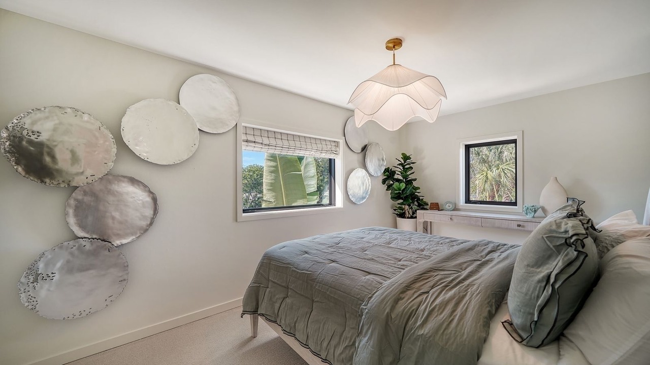 Photo of Bedroom in Longboat Key