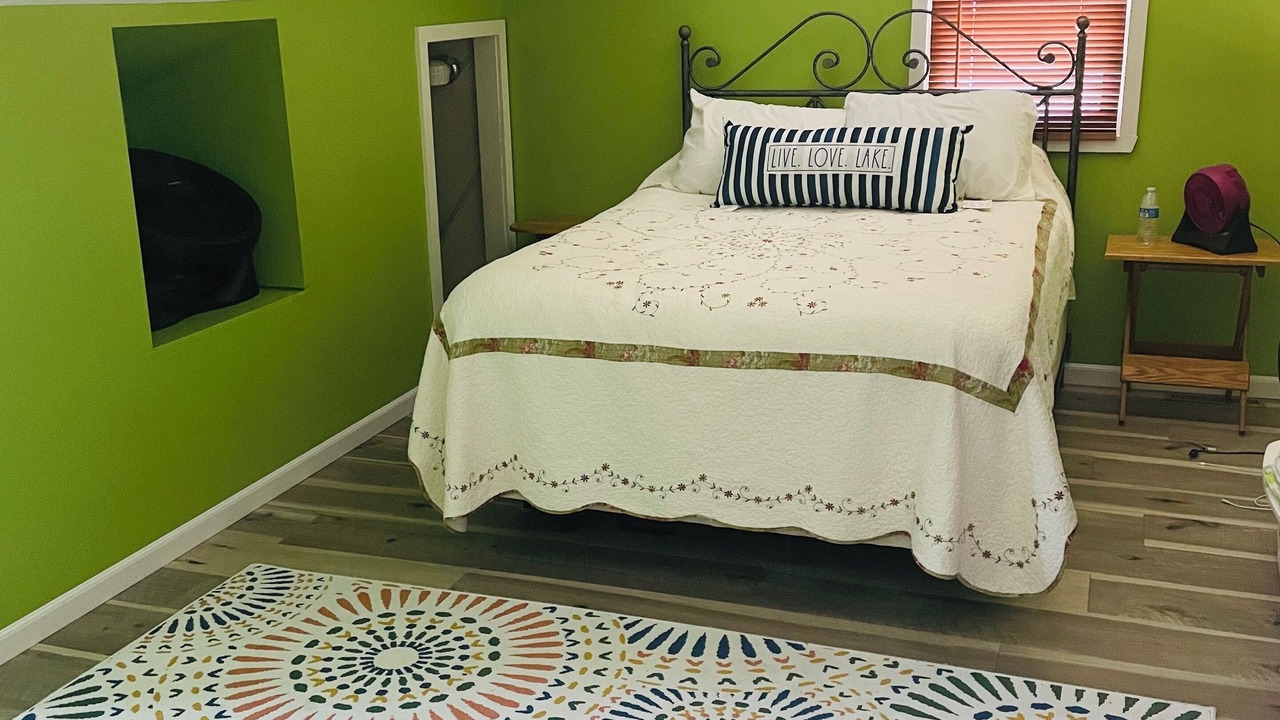 Photo of Bedroom in Cuba