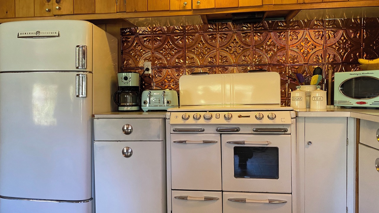 Photo of Kitchen in Green Valley Lake