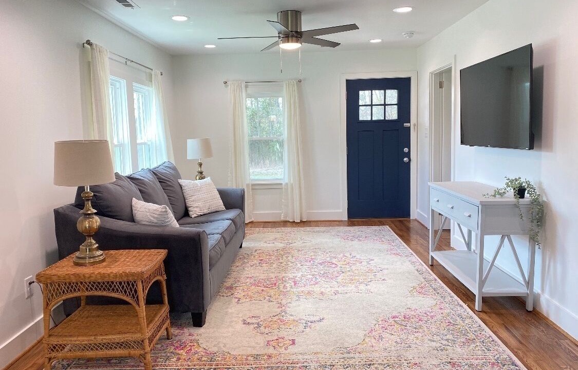 Photo of Livingroom in Cape Fear