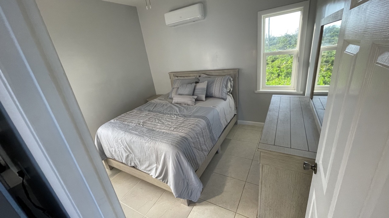 Photo of Bedroom in High Rock