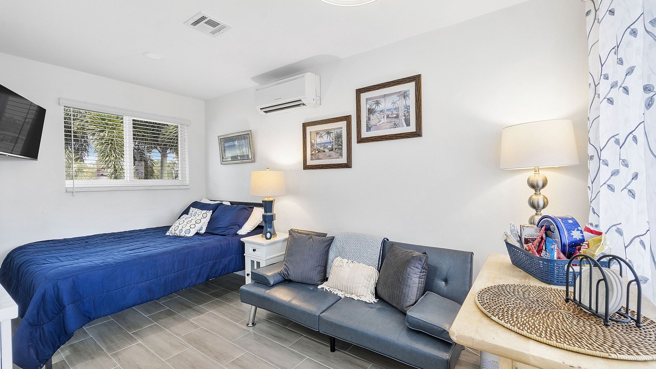 Photo of Bedroom in Cypress Point