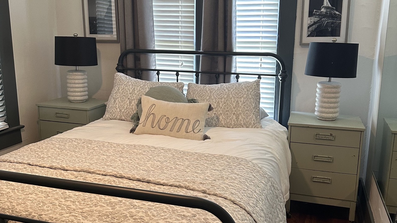 Photo of Bedroom in Mobile