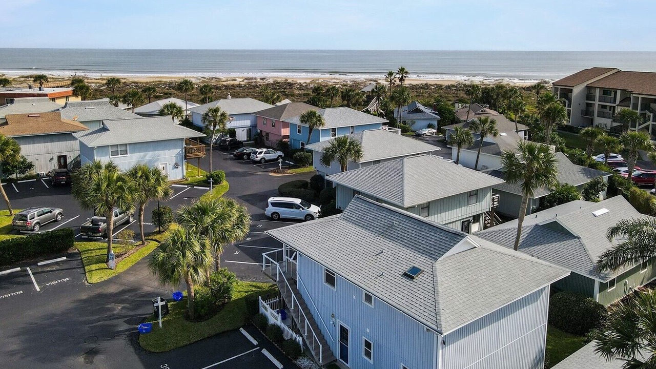 Photo of Outdoor in Surfcrest Village