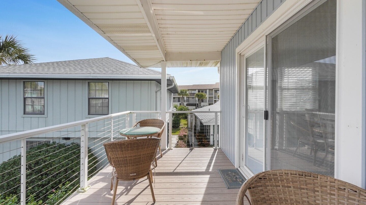 Photo of Outdoor in Surfcrest Village