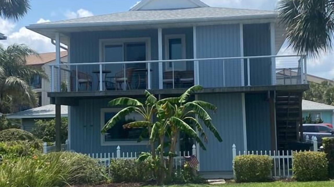 Photo of Others in Surfcrest Village