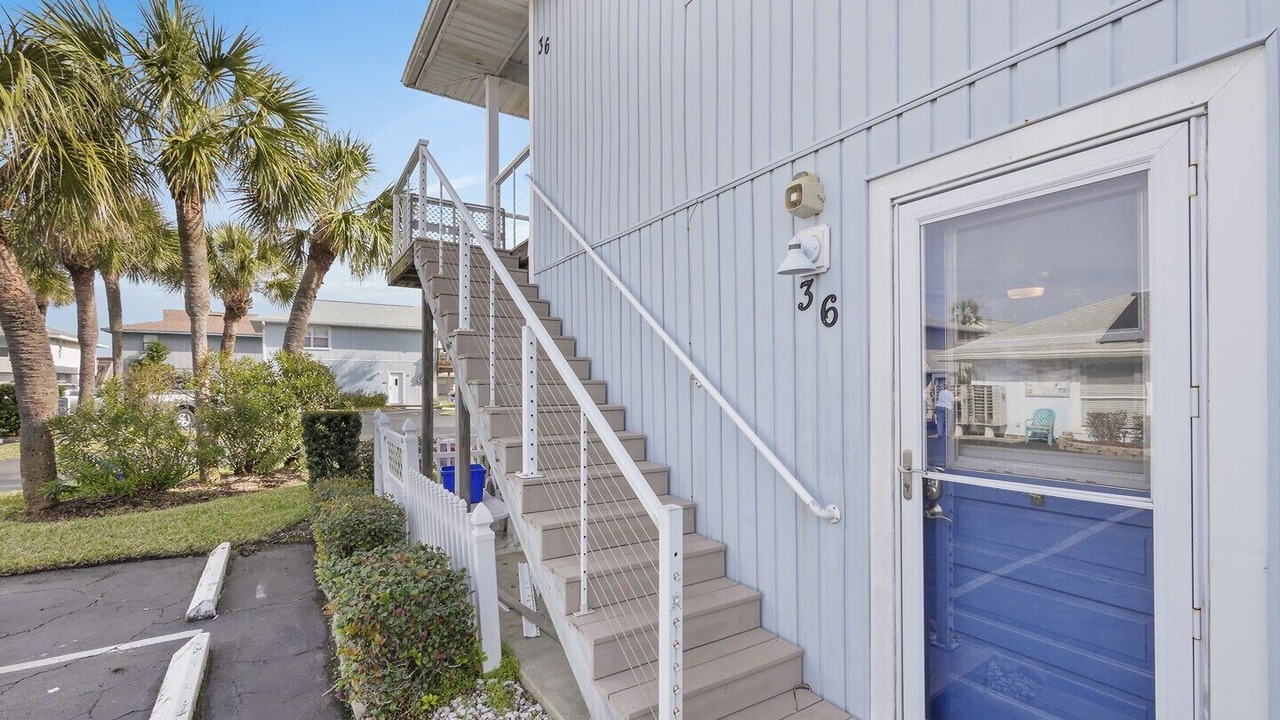 Photo of Outdoor in Surfcrest Village