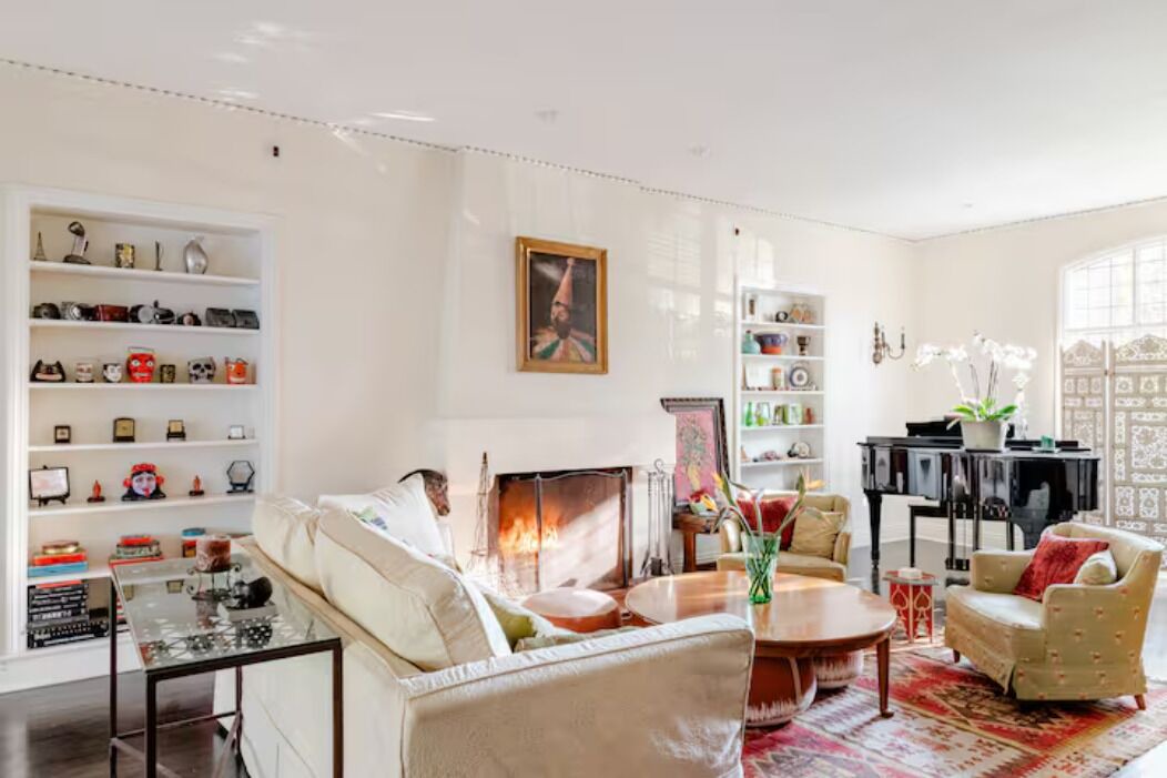 Photo of Livingroom in Hollywood