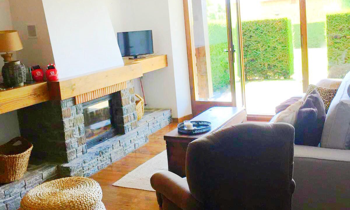 Photo of Livingroom in Olopte