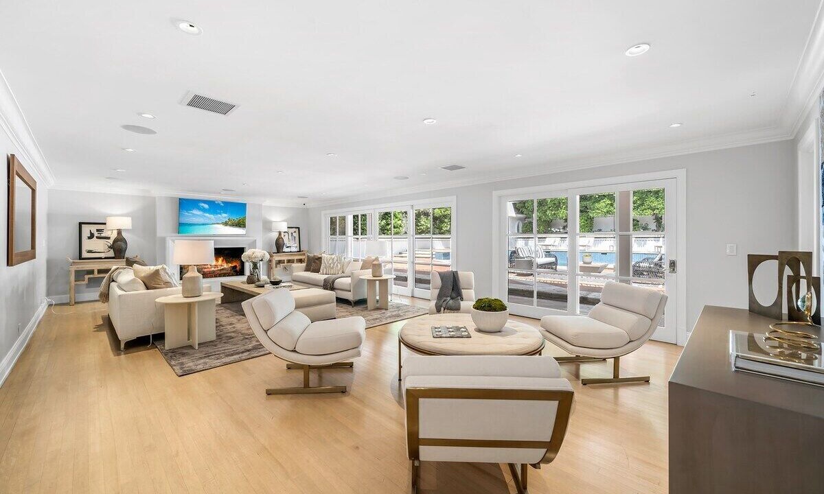 Photo of Livingroom in The Flats