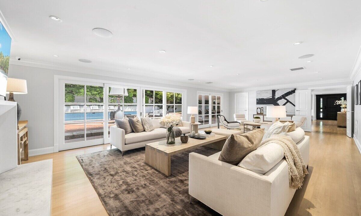 Photo of Livingroom in The Flats