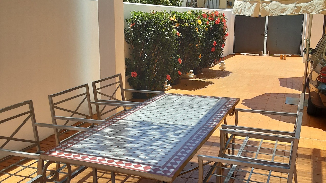 Photo of Outdoor in Bolonia