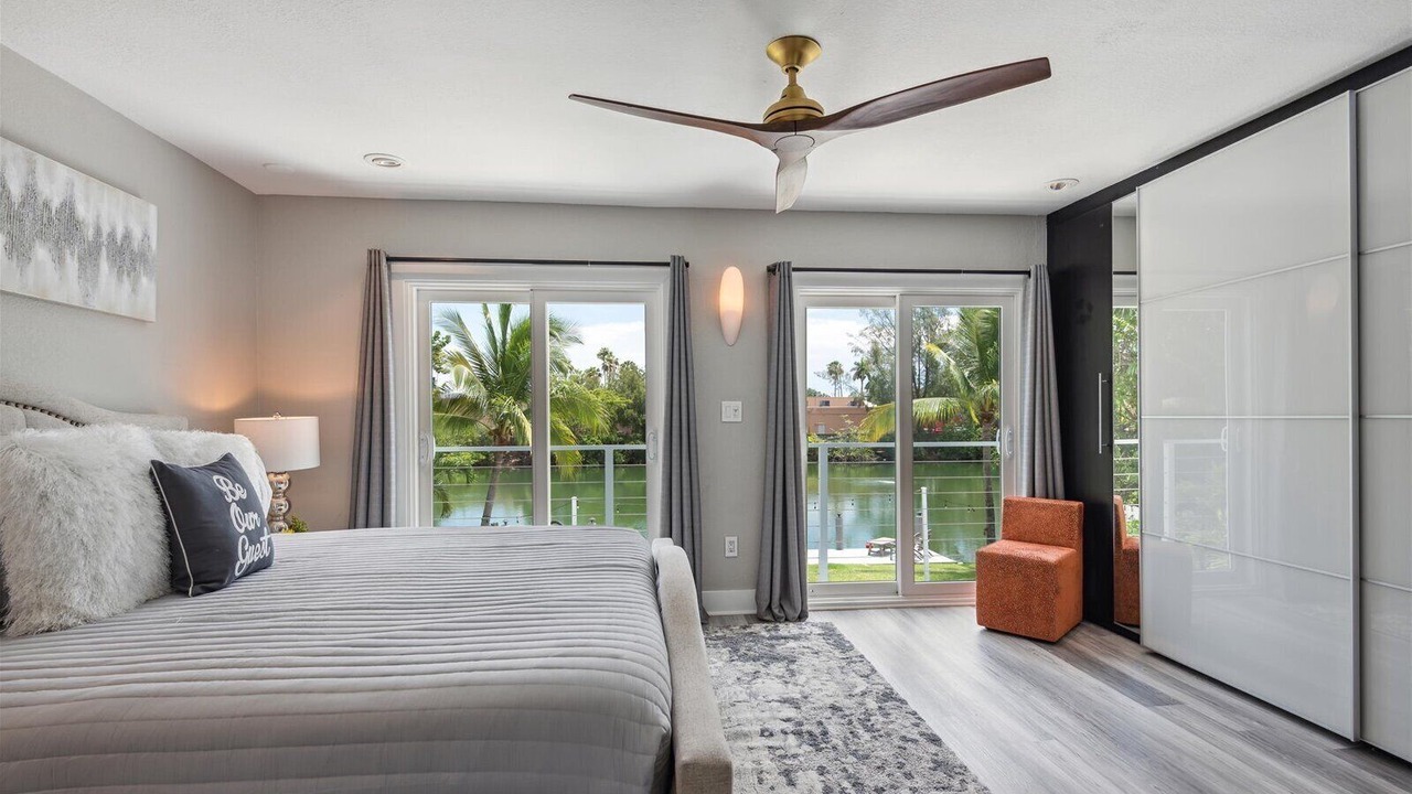 Photo of Outdoor in Poinsettia Heights