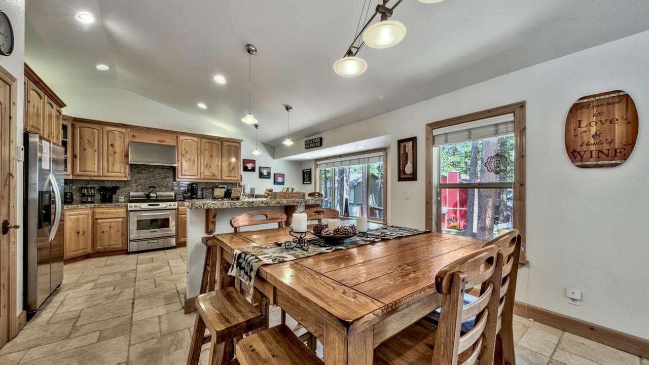 Photo of Bedroom in Al Tahoe