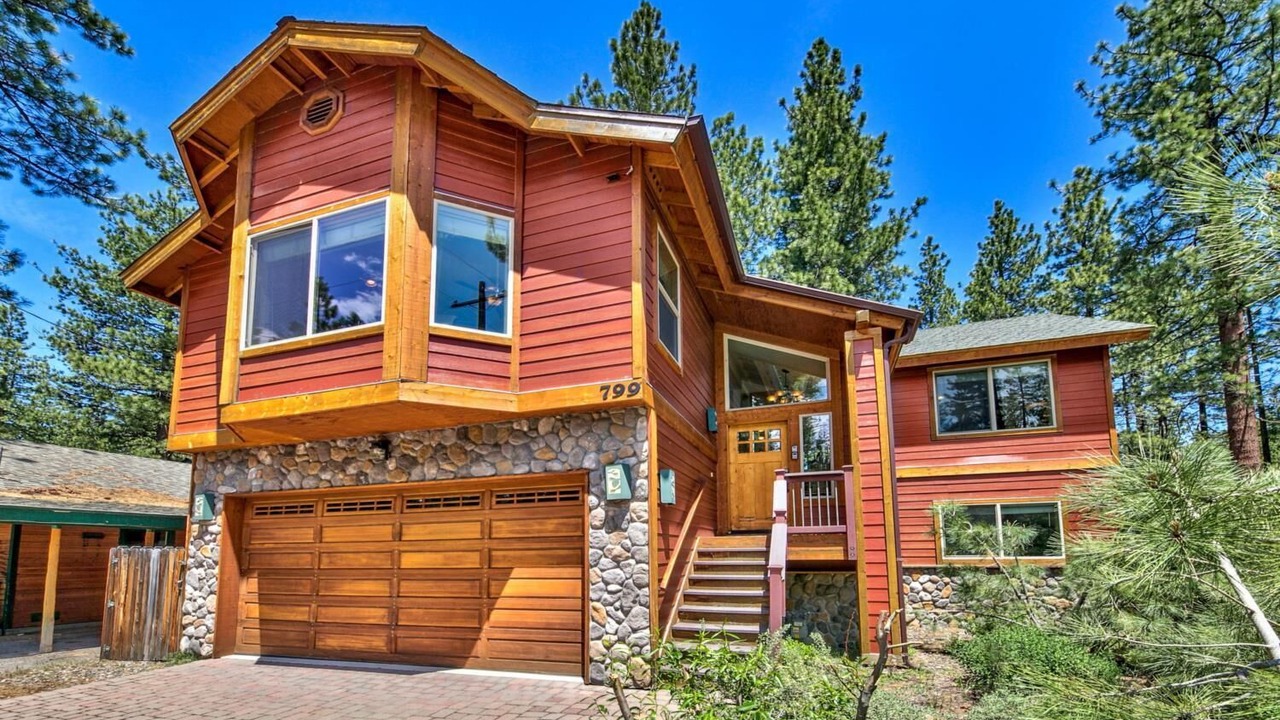 Photo of Others in Al Tahoe