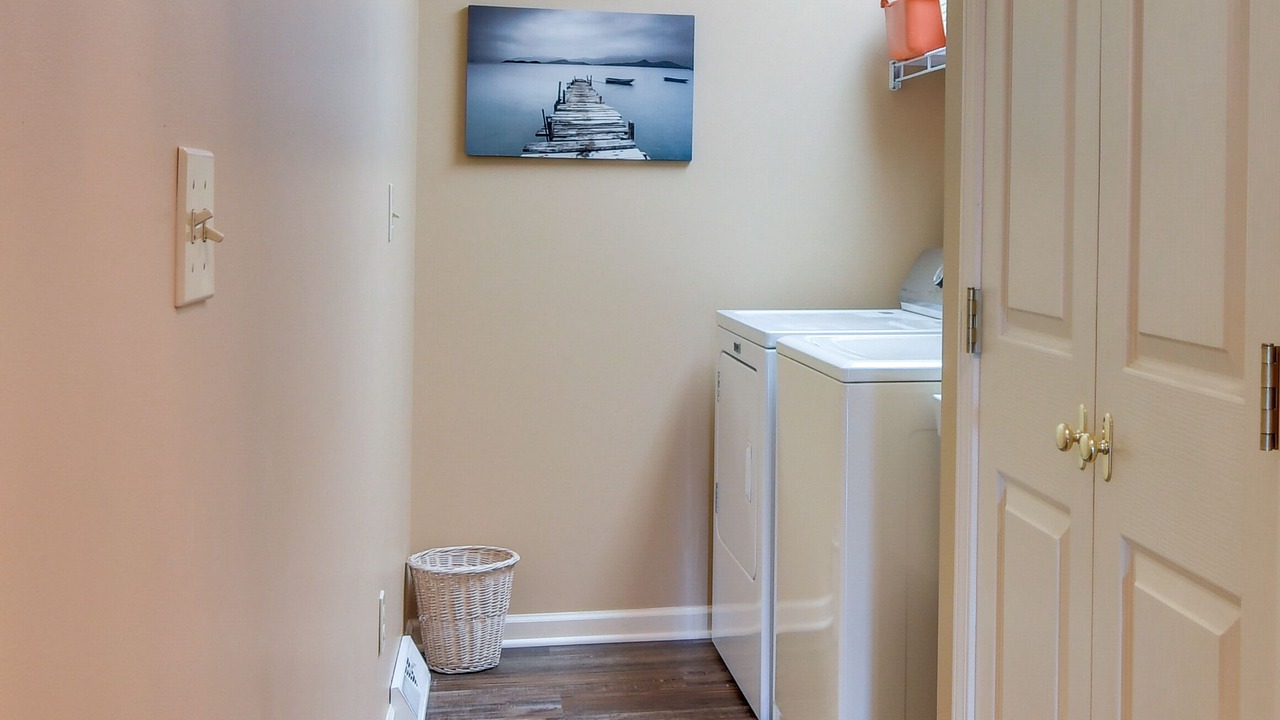 Photo of Bedroom in Tonawanda