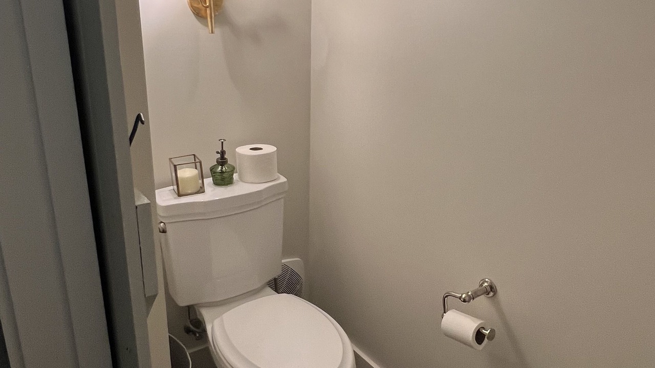 Photo of Bathroom in Mentone