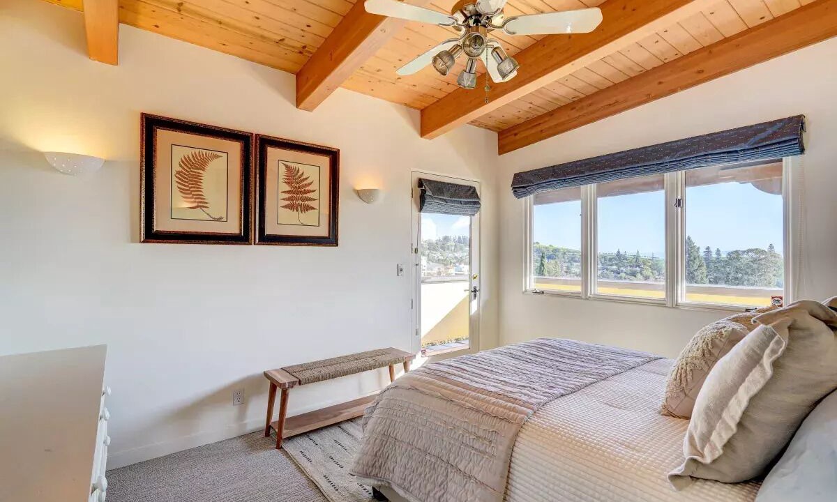 Photo of Bedroom in Upper Rockridge