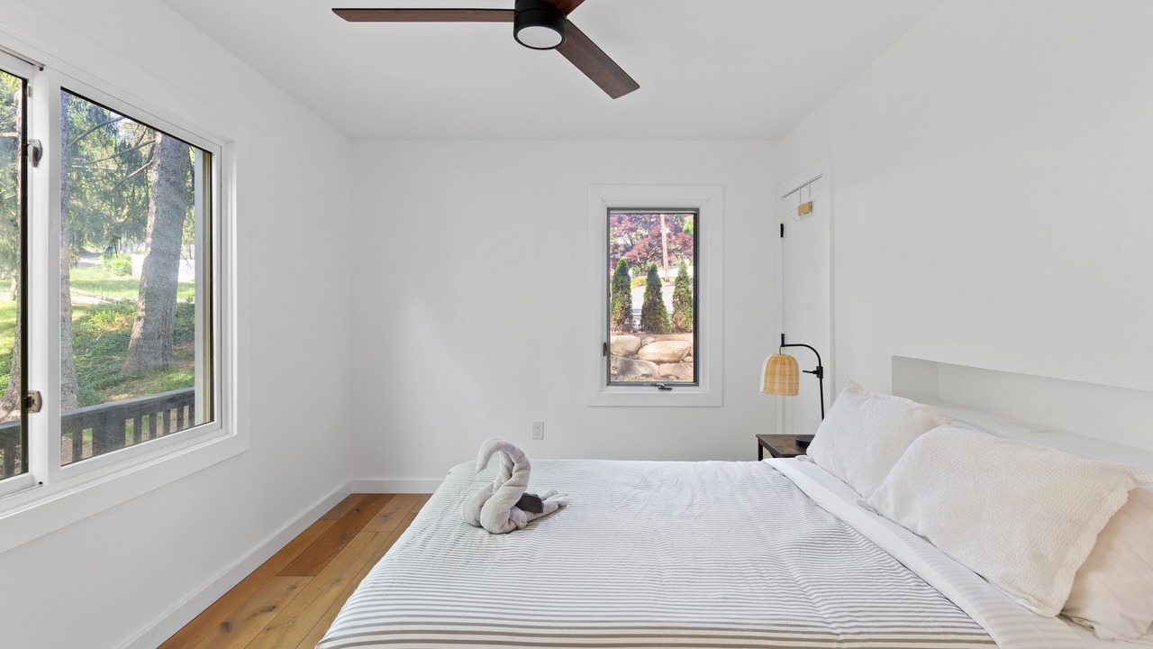 Photo of Bedroom in Oakland