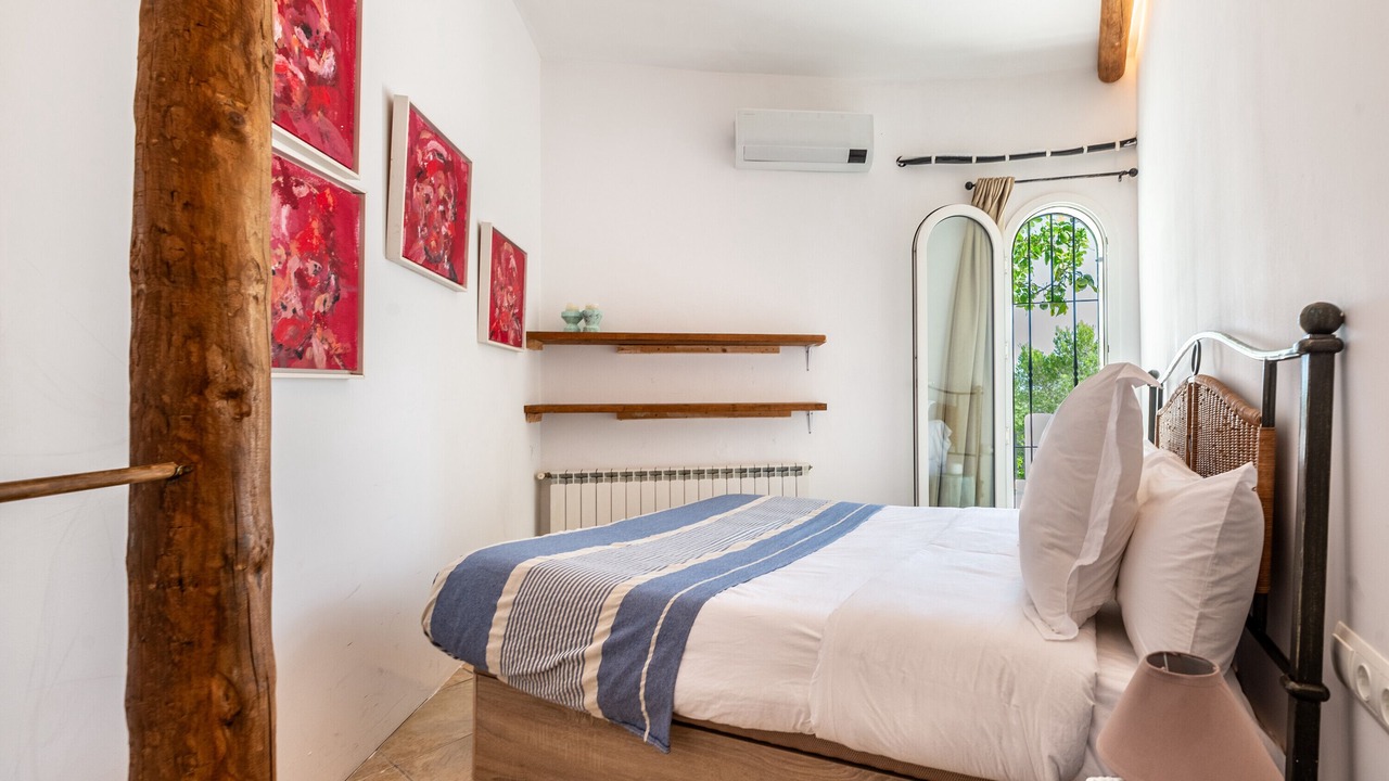 Photo of Bedroom in San Antonio Bay
