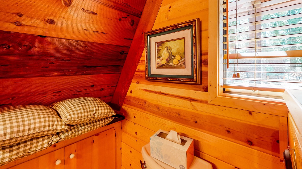 Photo of Bathroom in Tahoe Pines