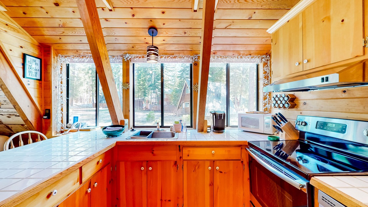 Photo of Kitchen in Tahoe Pines
