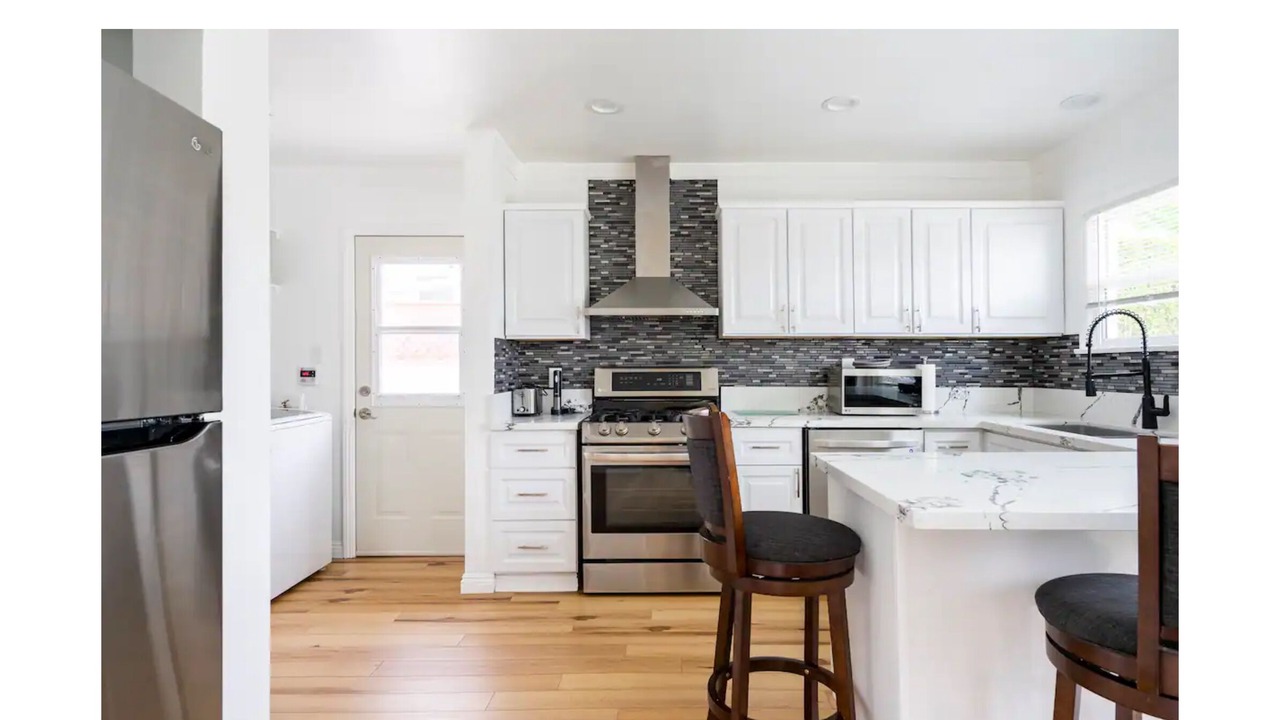 Photo of Kitchen in Ladera Heights