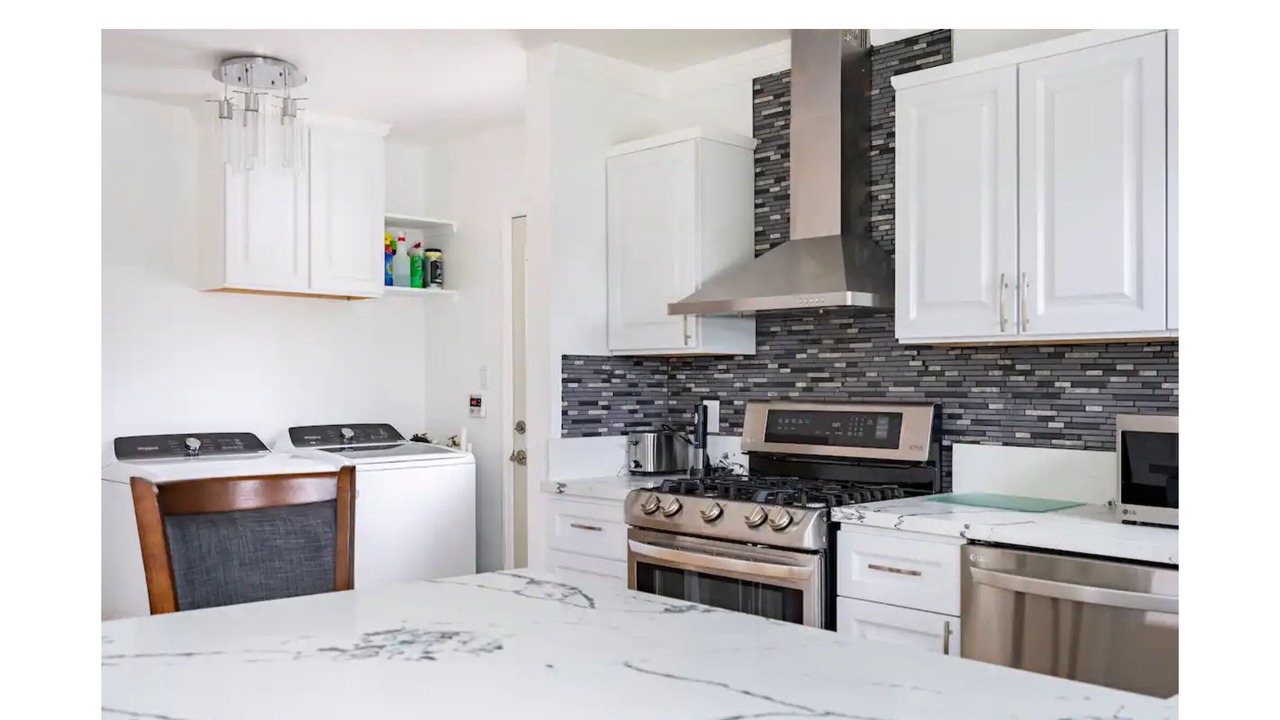 Photo of Kitchen in Ladera Heights