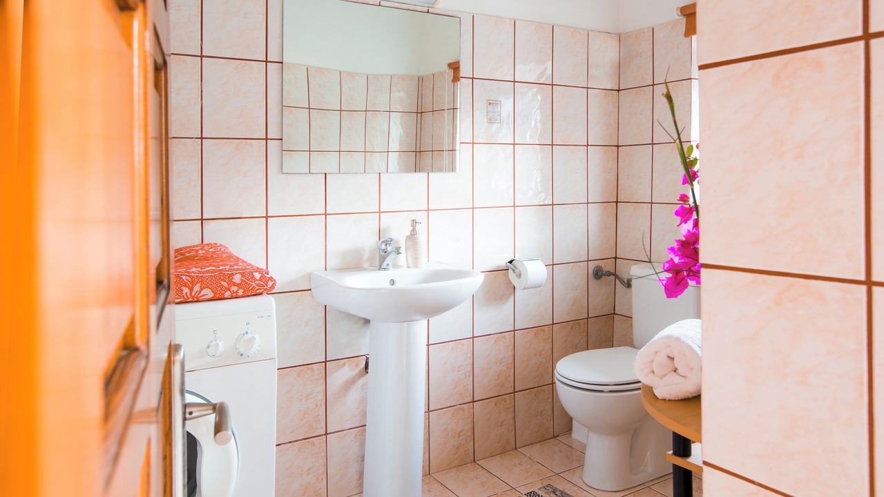 Photo of Bathroom in Vrachasi