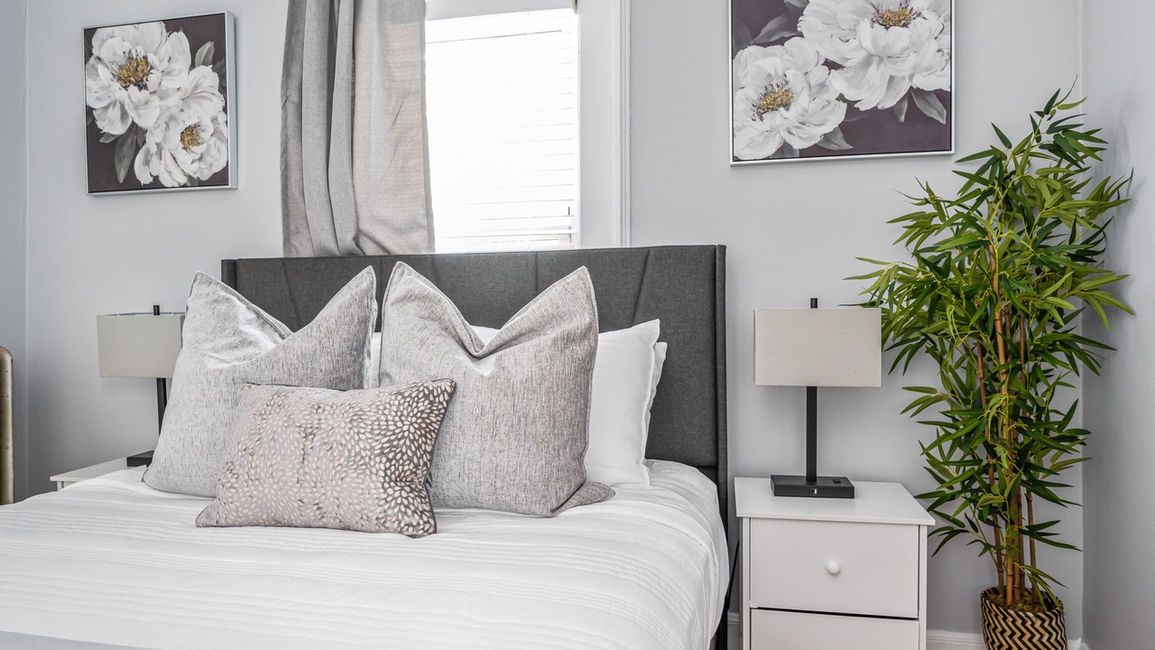 Photo of Bedroom in Irvington