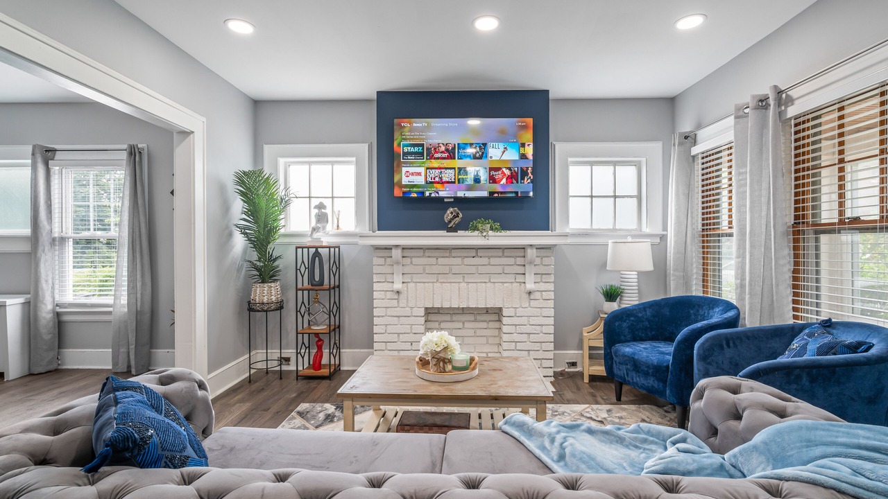 Photo of Livingroom in Irvington