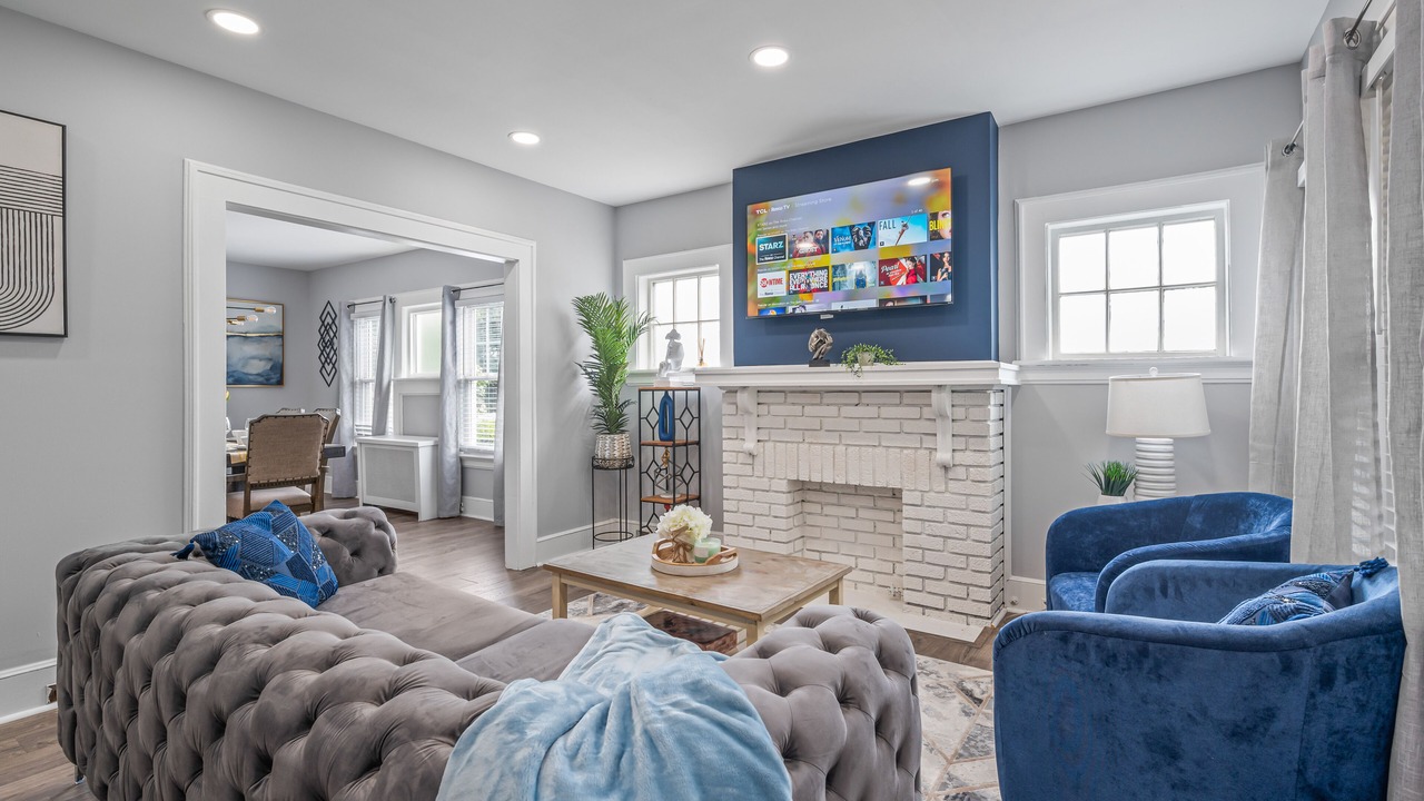 Photo of Livingroom in Irvington