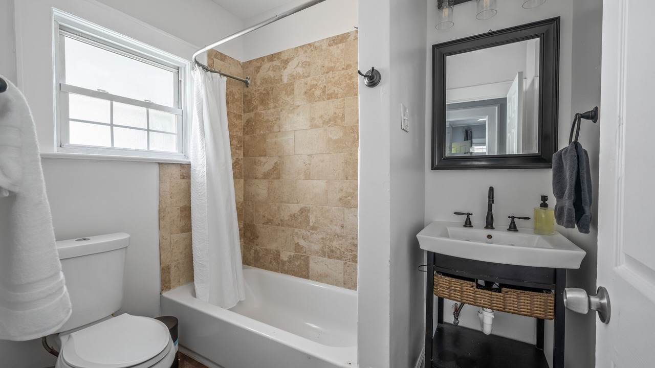 Photo of Bathroom in Irvington