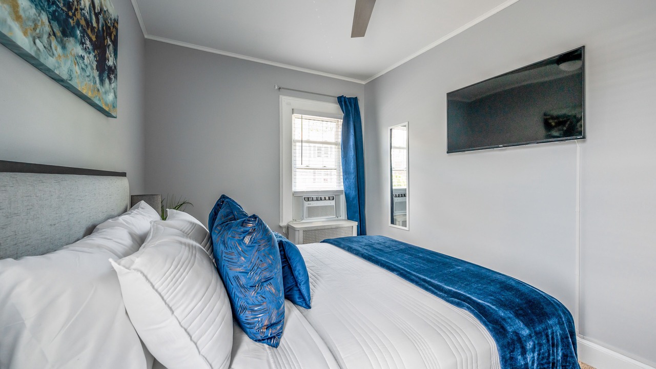 Photo of Bedroom in Irvington