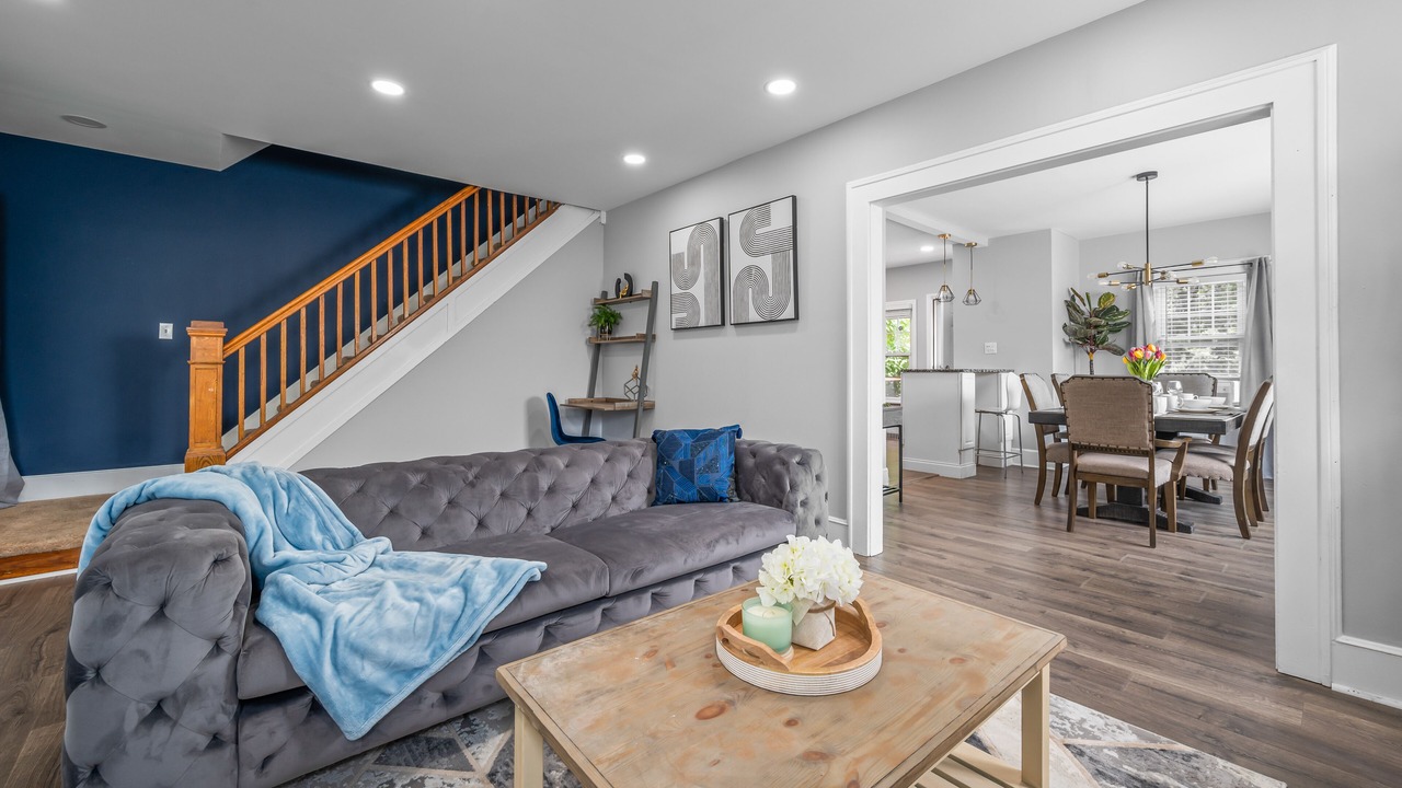 Photo of Livingroom in Irvington