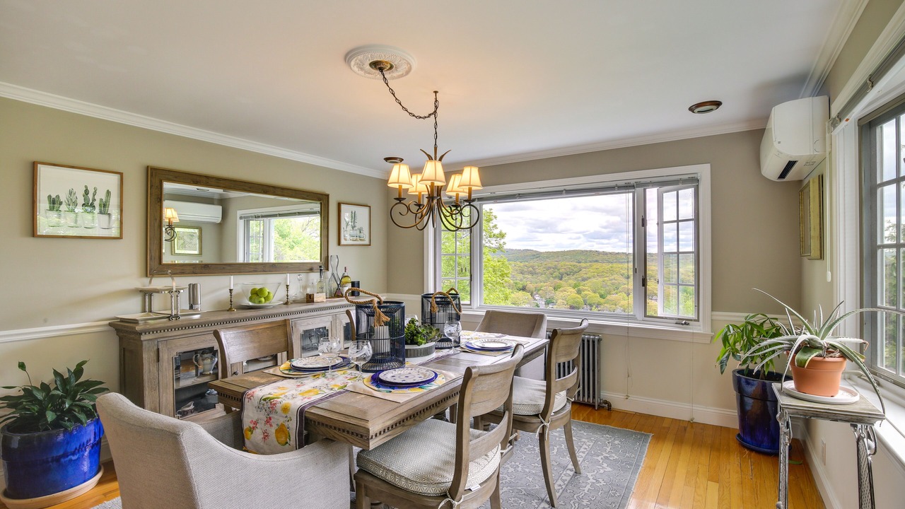 Photo of Bedroom in Lake Peekskill
