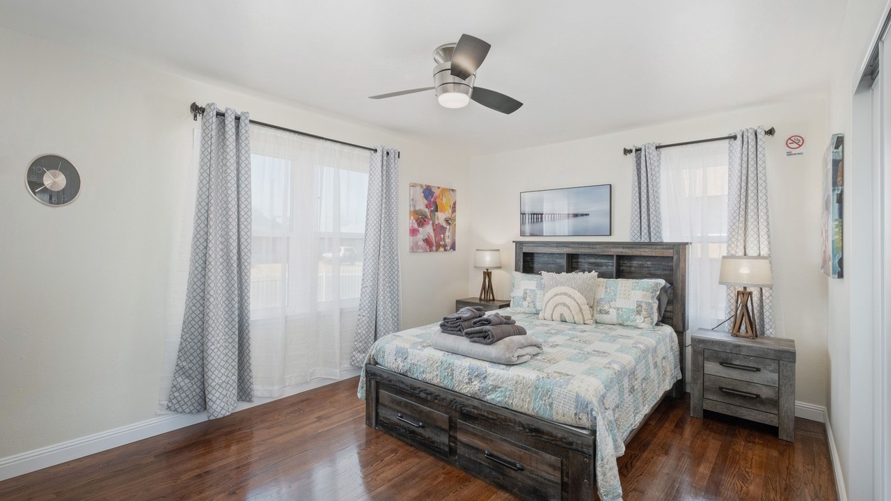 Photo of Bedroom in Raisin