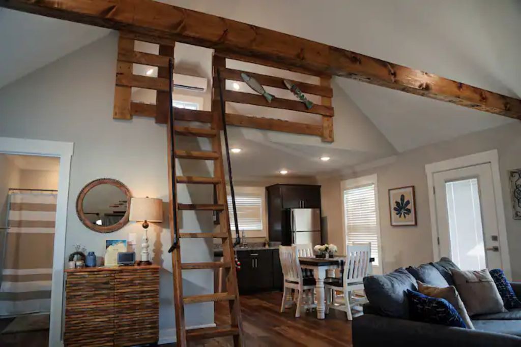 Photo of Livingroom in Muscle Shoals