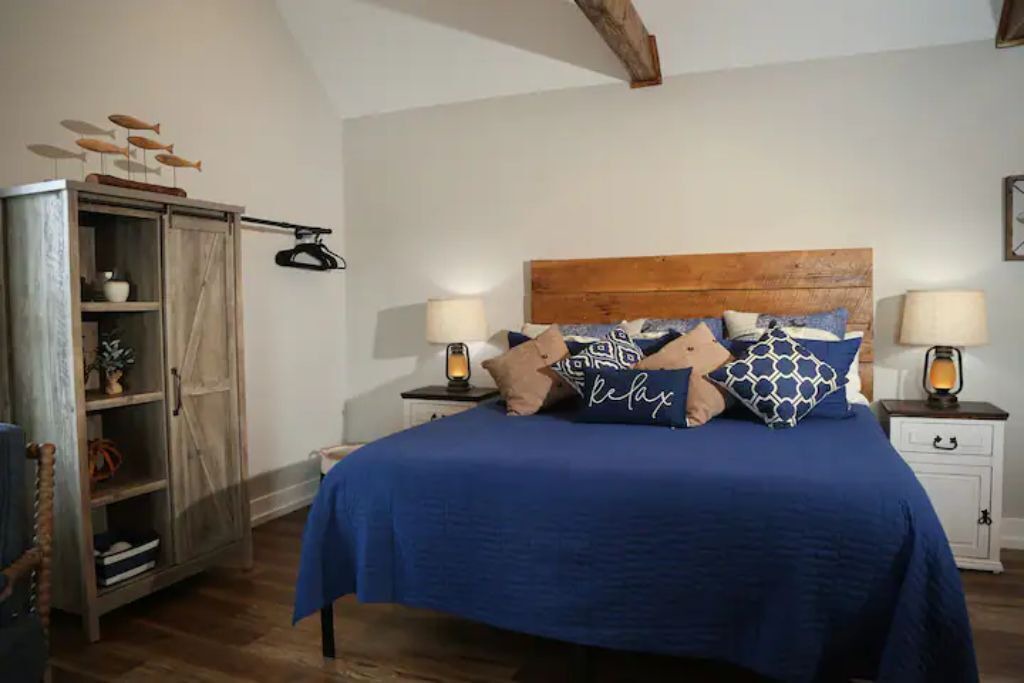 Photo of Bedroom in Muscle Shoals
