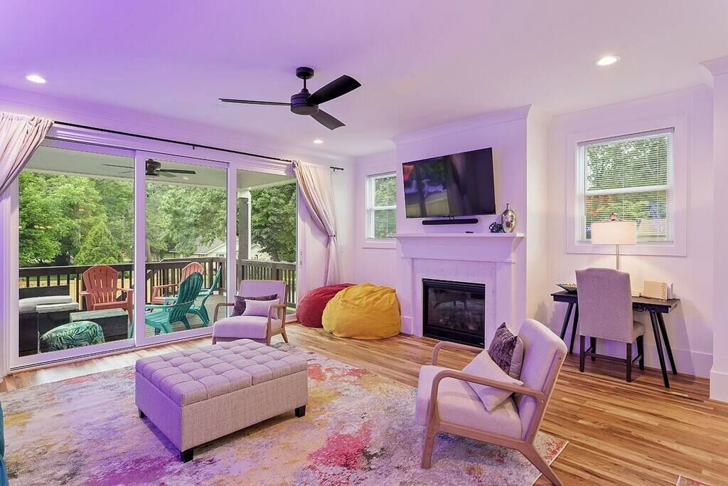 Photo of Livingroom in Southwest Raleigh
