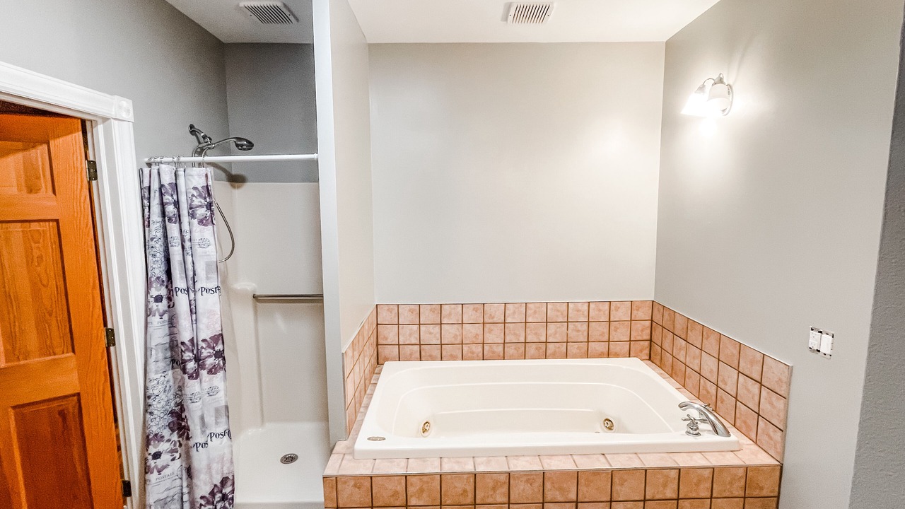 Photo of Bathroom in Naples