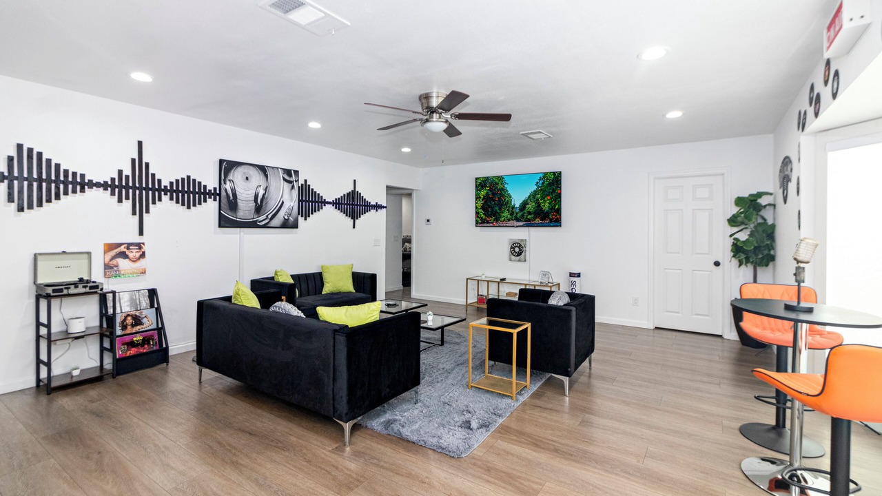 Photo of Livingroom in Redlands