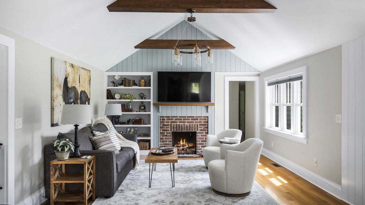 Photo of Livingroom in Skaneateles