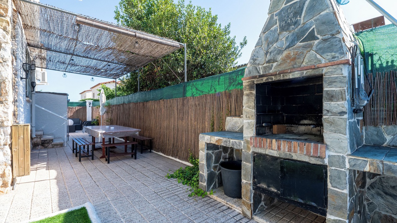 Photo of Outdoor in Creixell