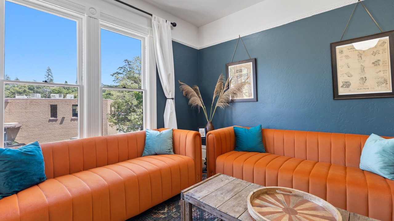 Photo of Livingroom in Auburn