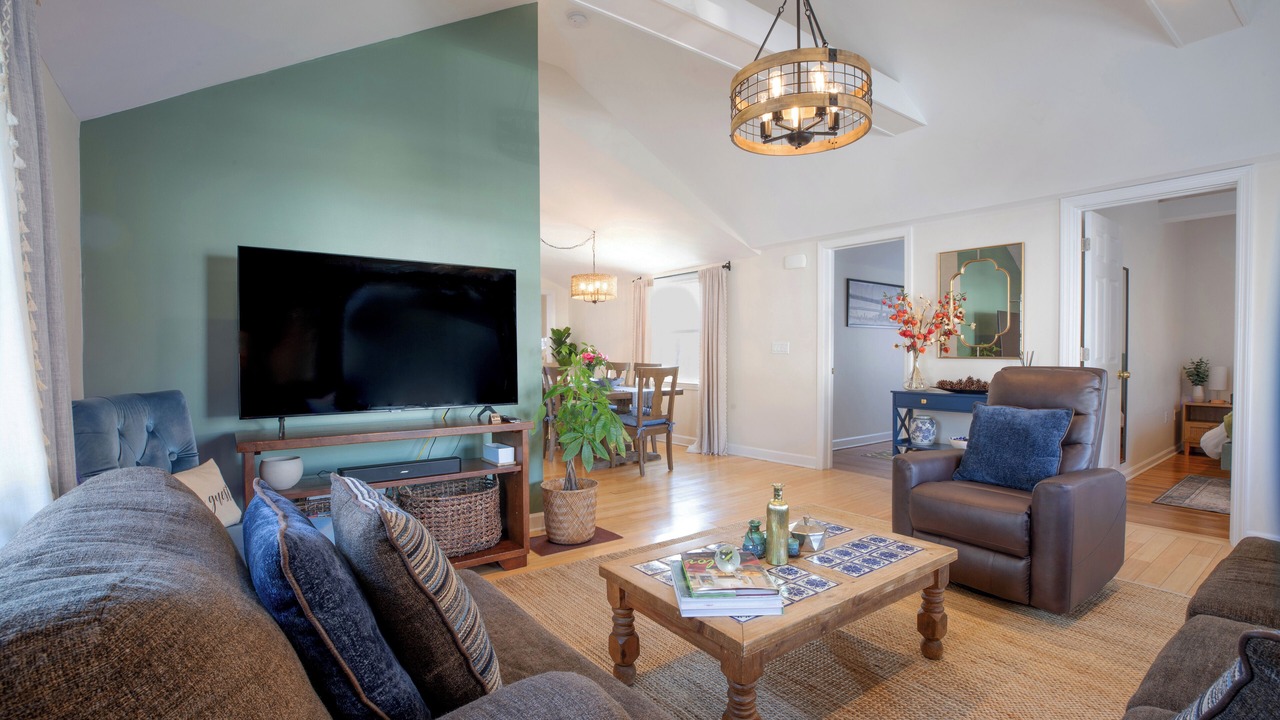 Photo of Livingroom in Stamford